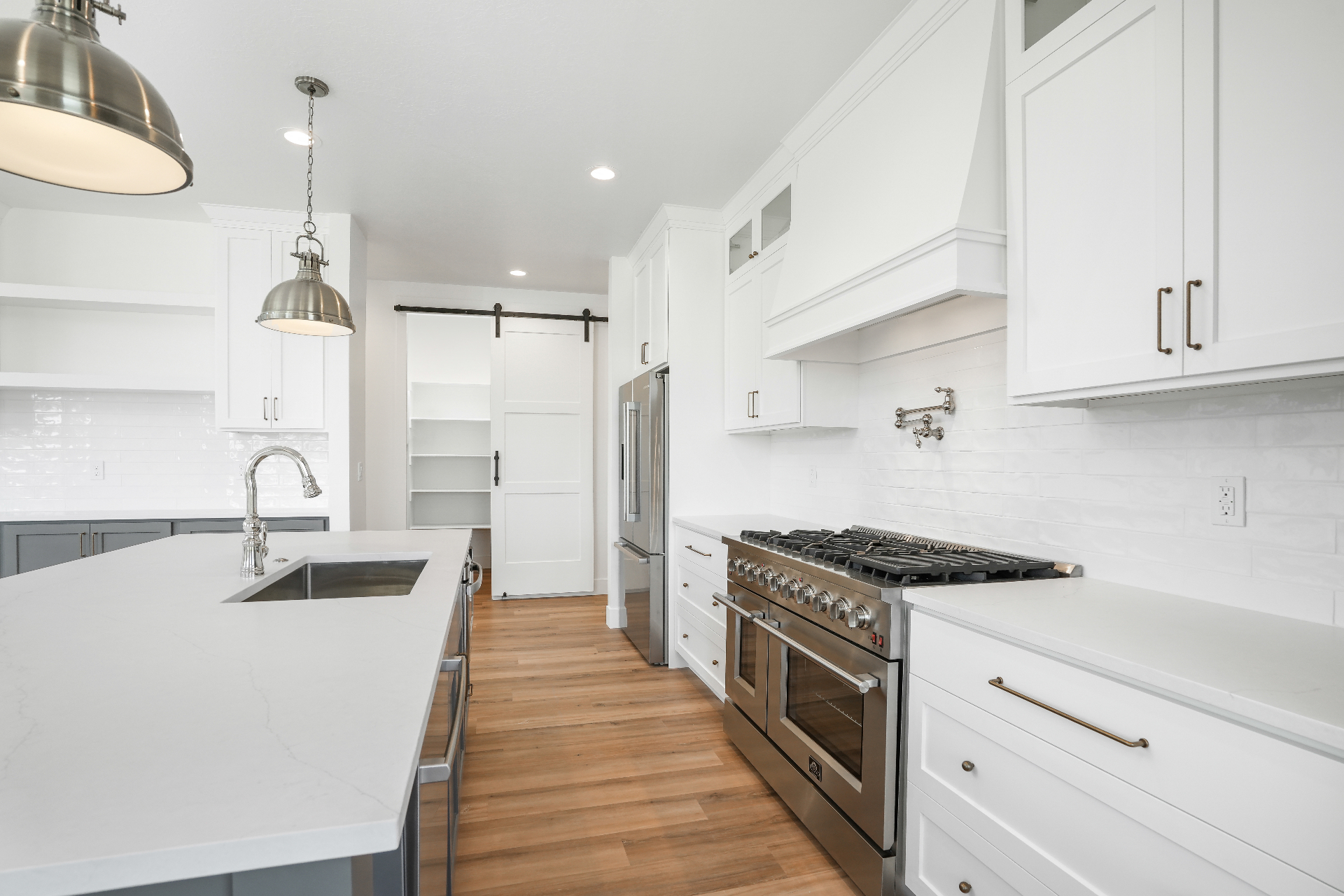 Galley Kitchen & Barn Door Pantry