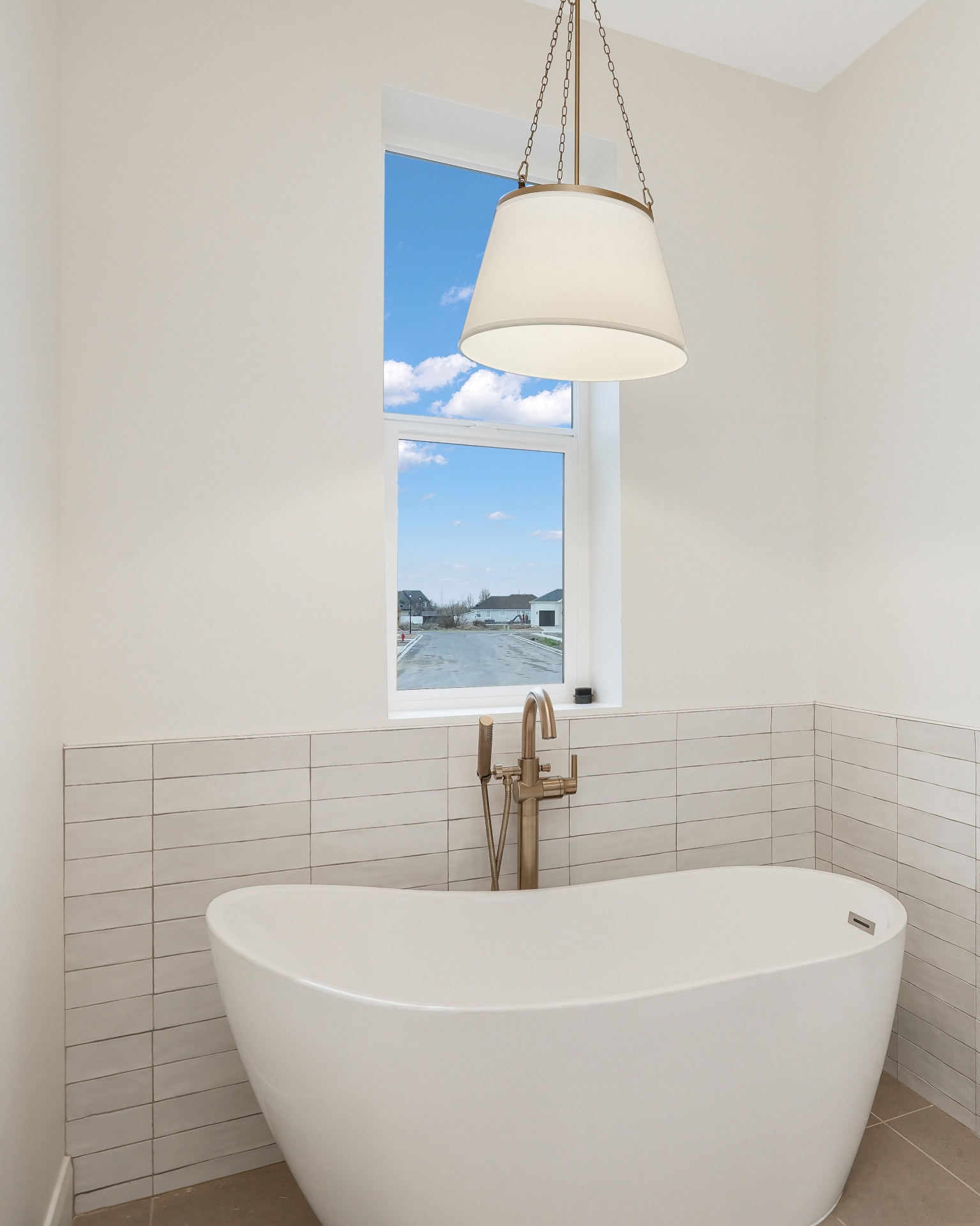 Freestanding Soaking Tub